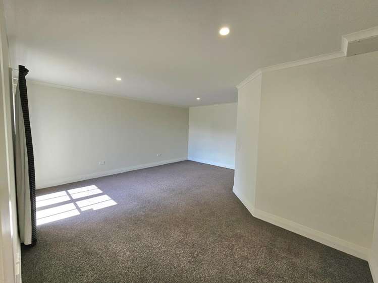 512 Devon Street East 2608_10