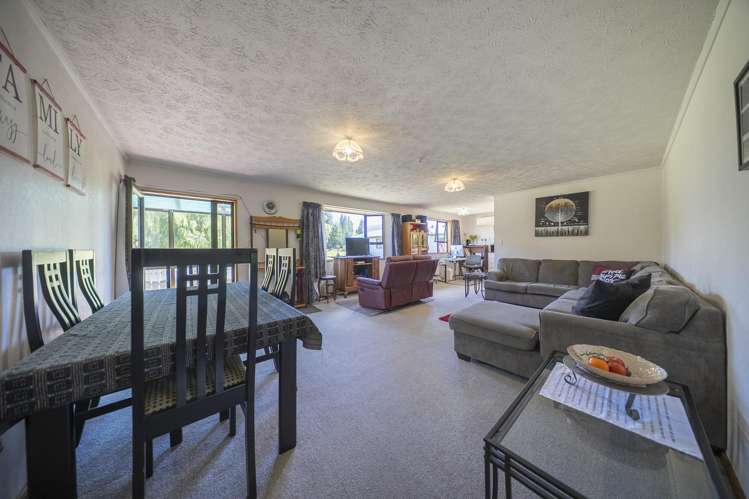 5 Cleddau Street Te Anau_9