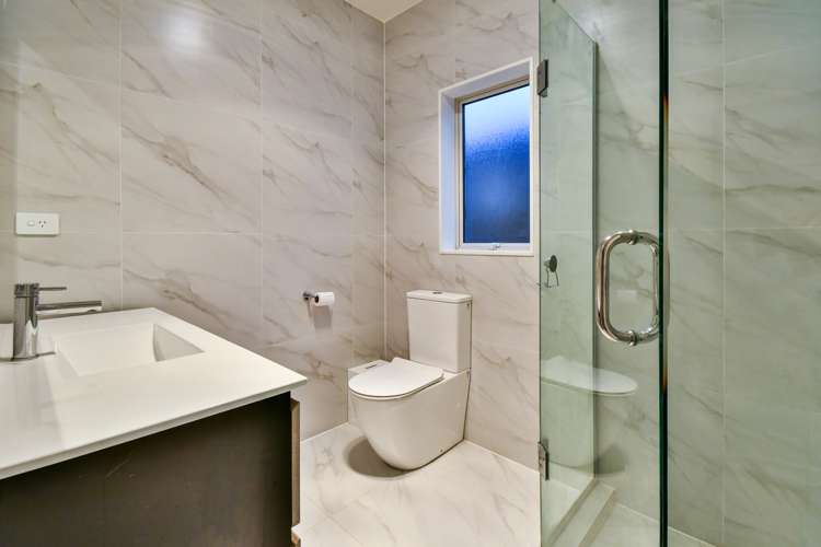 5 Loader Place Pokeno_16