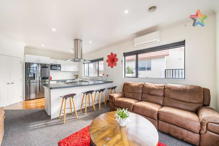 84 Cypress Drive Maungaraki_6