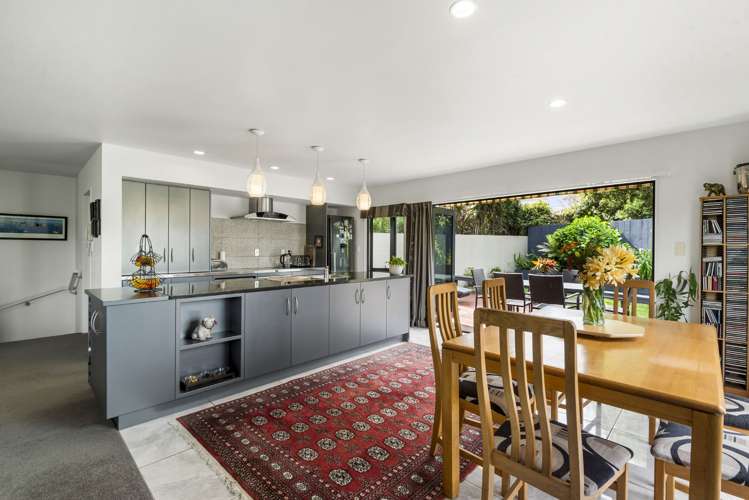 3/71 Pupuke Road Northcote_11