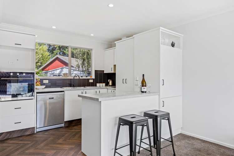 11 Kuaka Crescent Bromley_8