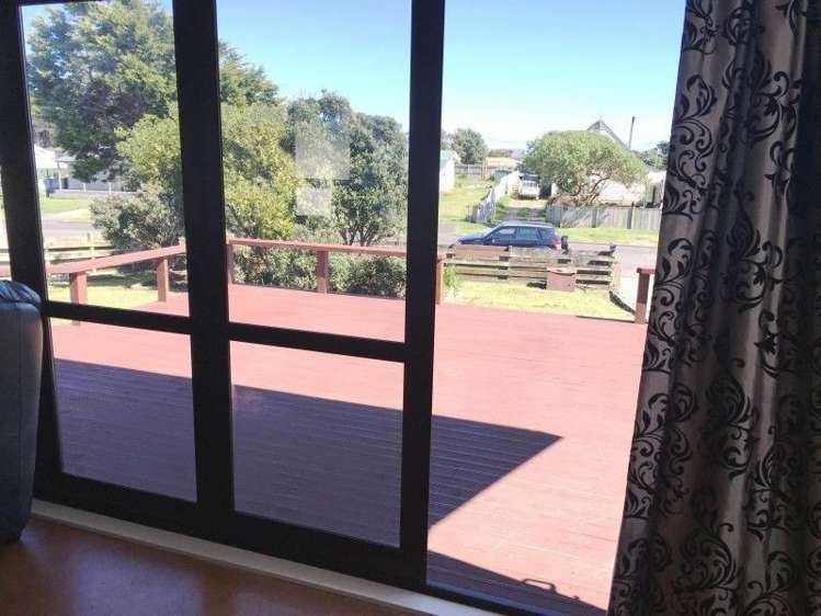 36 Kahukura Avenue Waitarere Beach_2