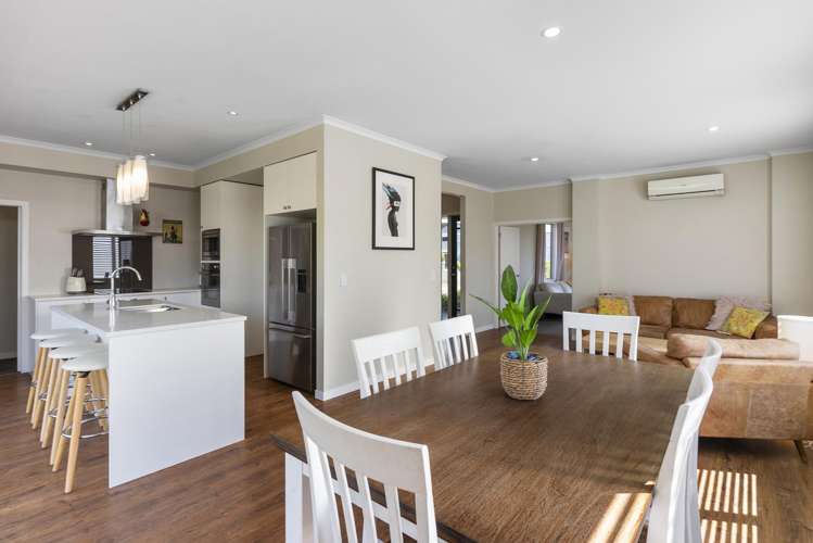 6 Turua Rise Karaka_6