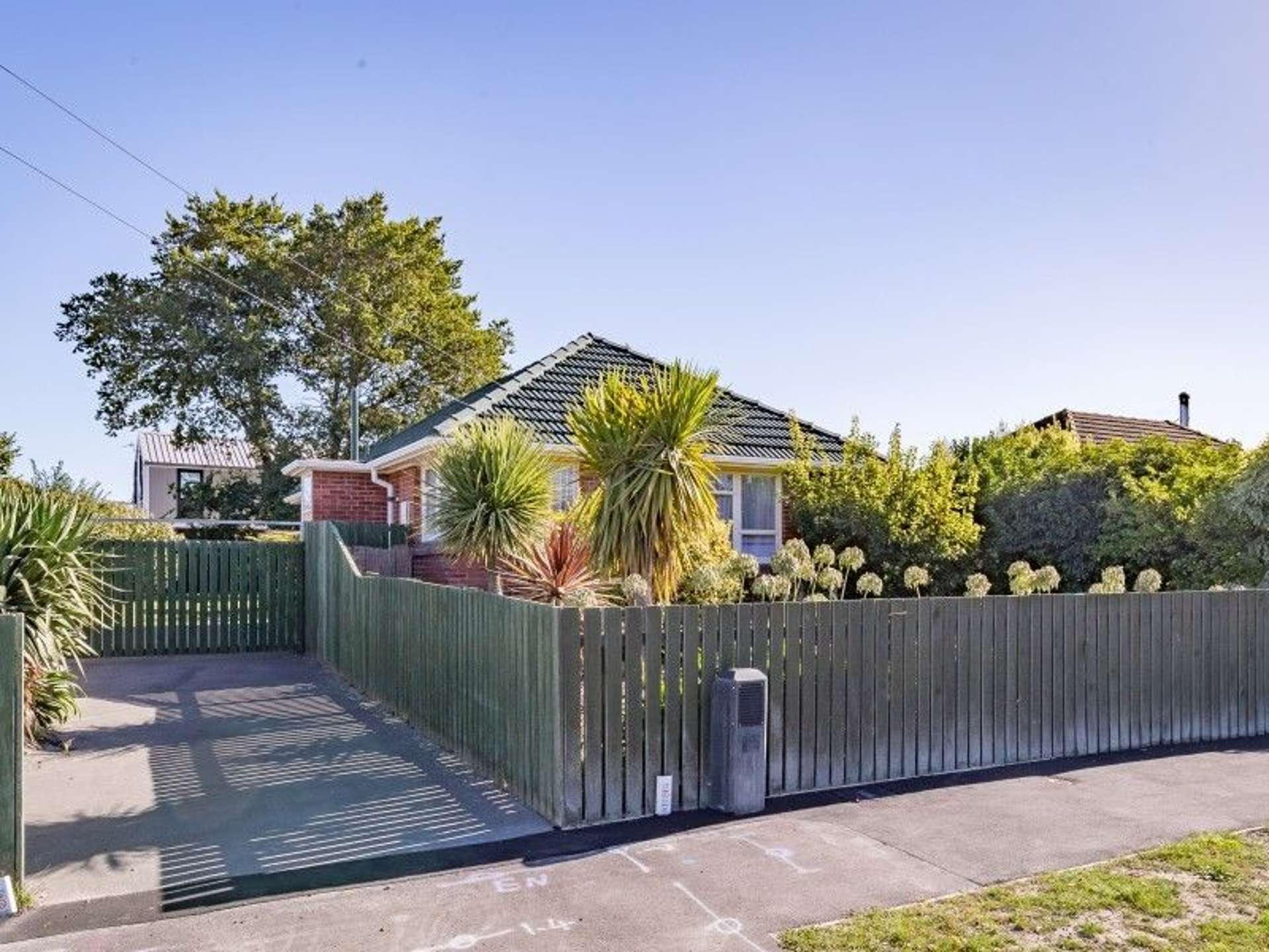 14 Portsmouth Street Aranui_0