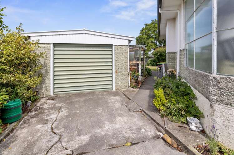 12 Rimu Street Highfield_17