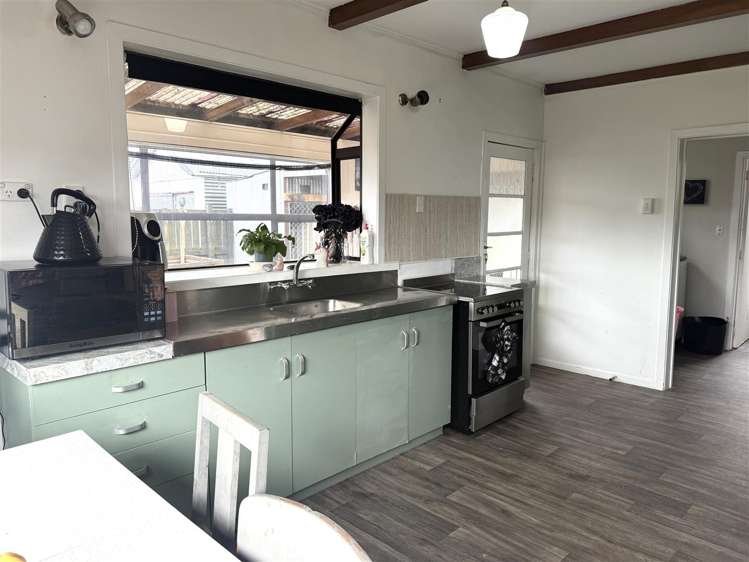 31 Nelson Quay Cobden_3