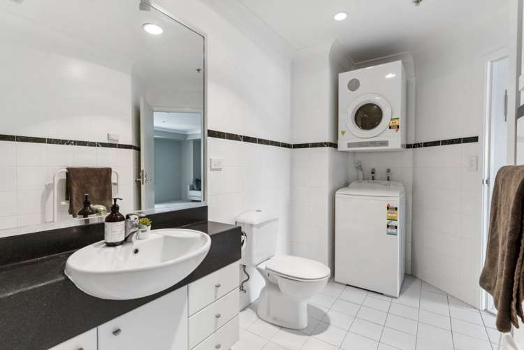 15i/1 Emily Place Auckland Central_4