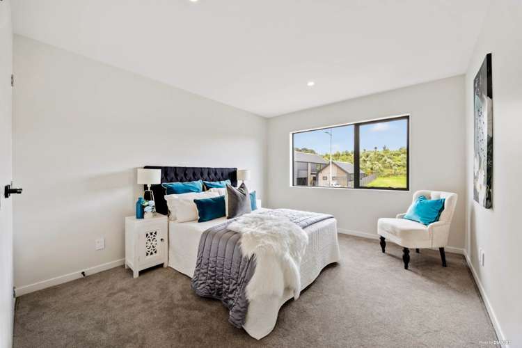 16 Headsail Drive Long Bay_9