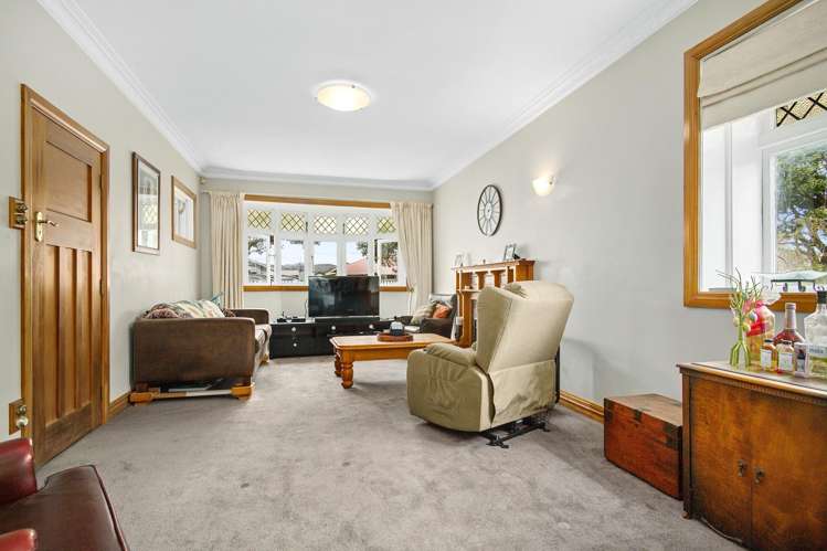 18 Tui Street Alicetown_8