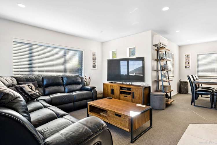 5 Amaretto Avenue Flat Bush_8