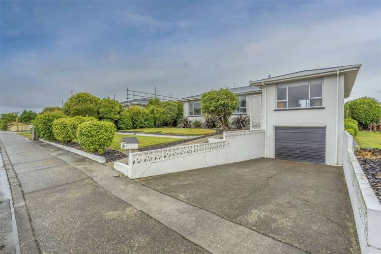 39 Kilmarnock Avenue Strathern_17