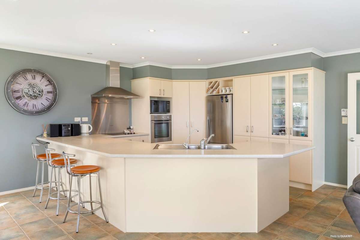 294 Razorback Road_1