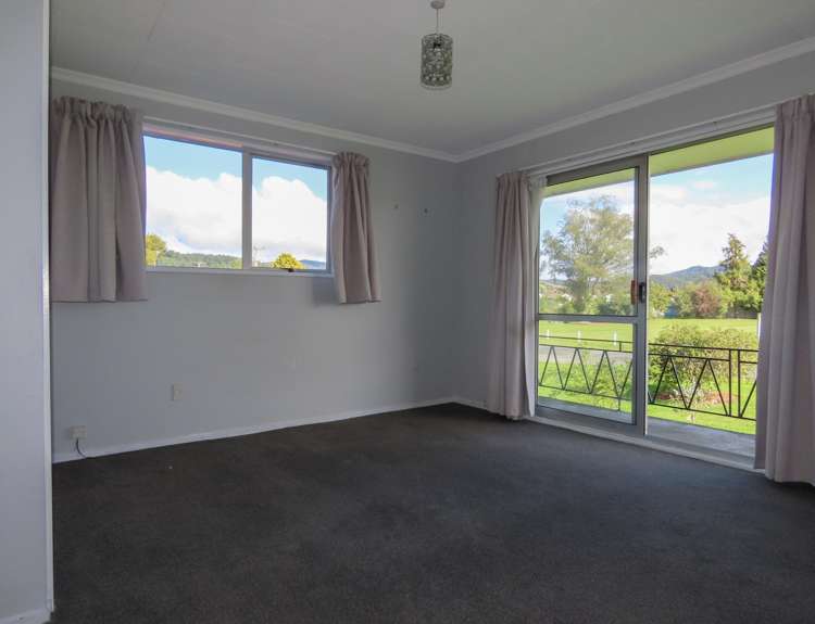 7 Crampton Road Reefton_7