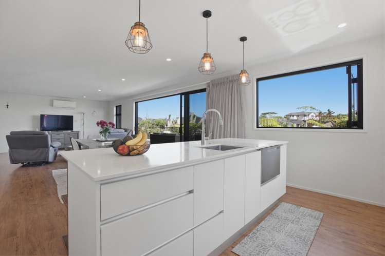 3 Ashwood Lane Bell Block_11