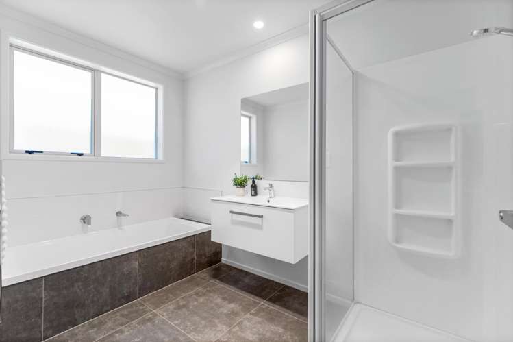 91 Hills View Drive Papamoa_13