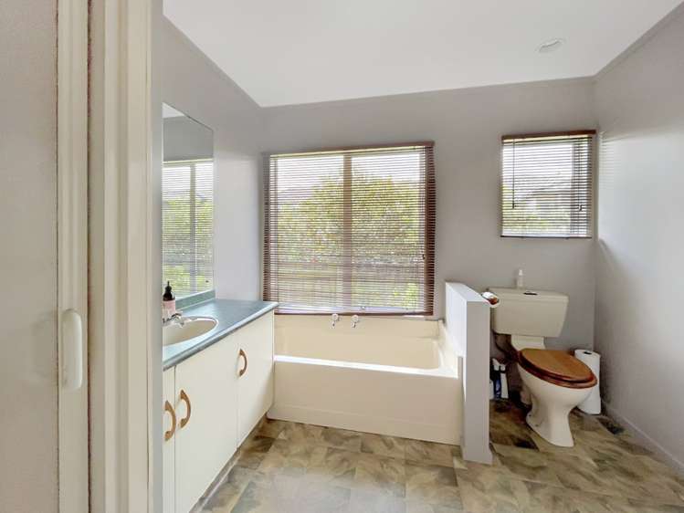 54 Dalfield Place 10930_6