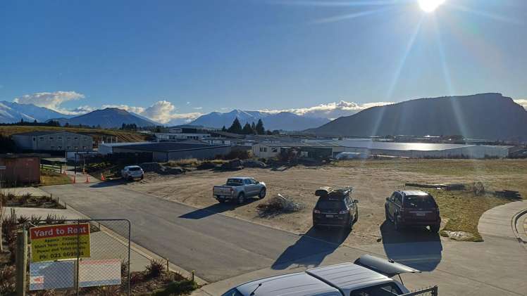 19 Enterprise Drive Wanaka_5