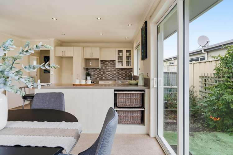 8B Reid Avenue Mosgiel_7