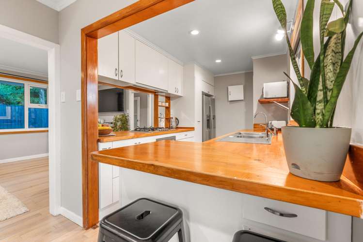 269 Forest Hill Road Waiatarua_6