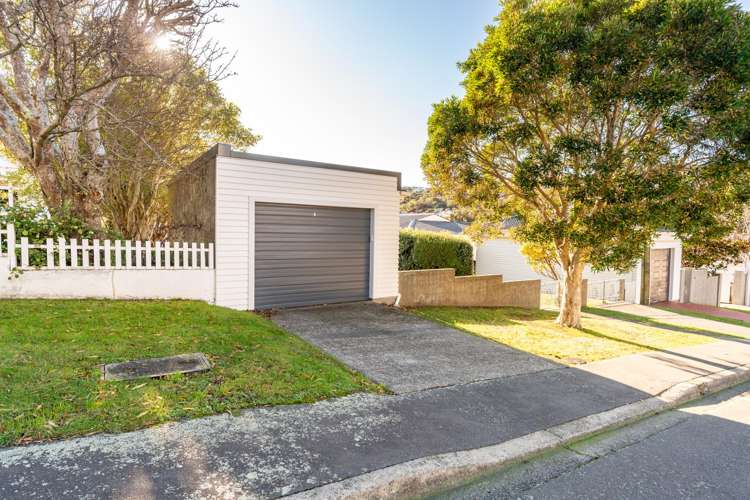 14 Manuka Street Miramar_14