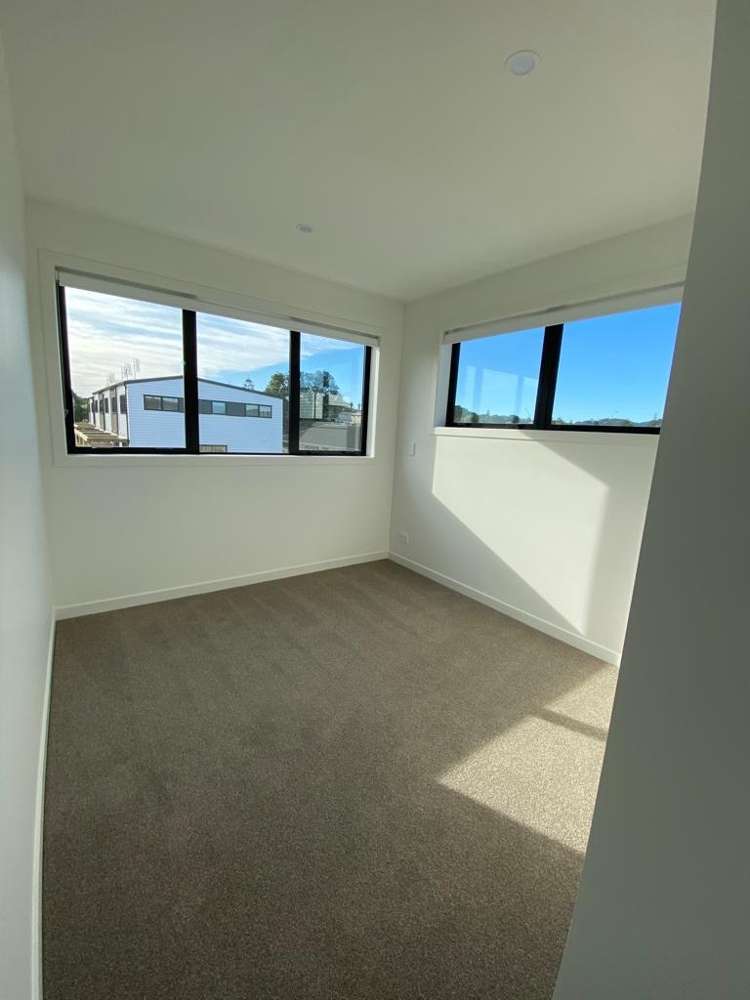 2/5 Brandon Road Glen Eden_11