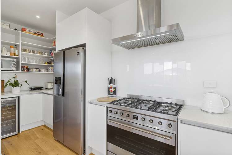 63 Eighth View Avenue Beachlands_8