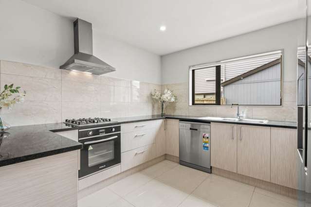 95b Maplesden Drive Clendon Park_3