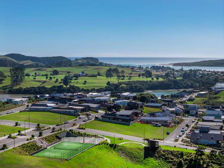 6 Kapokapowai Street Raglan_6