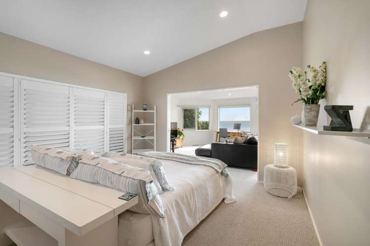 220 Kenwood Drive Matarangi_8