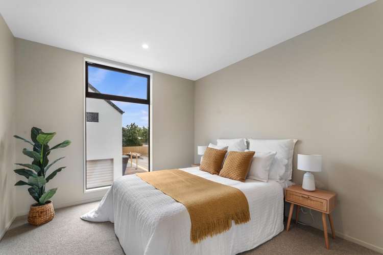 1/30 George Street Rolleston_10