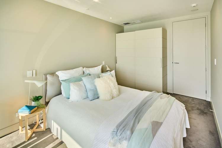 2D/7 Clyde Quay Wharf Te Aro_13