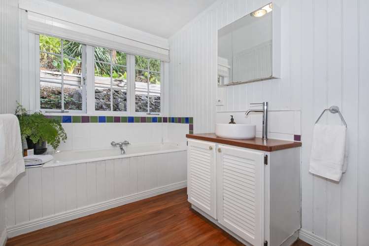 122 Beach Road Onerahi_15