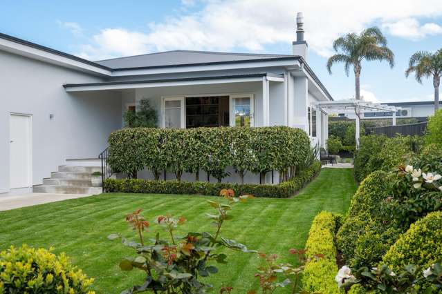 Welcome to 30 Tauroa Road, Havelock North