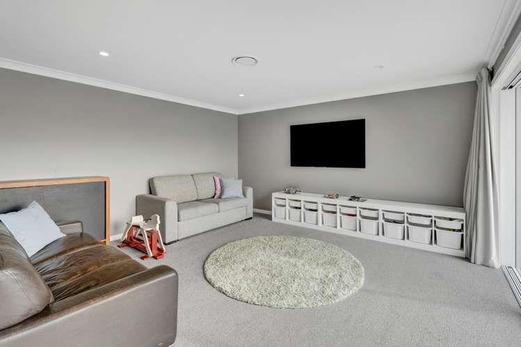 1199 Egmont Road Egmont Village_10