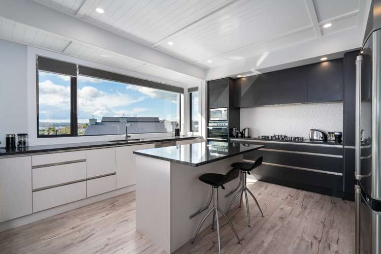 12 Pukenamu Road Taupo_11