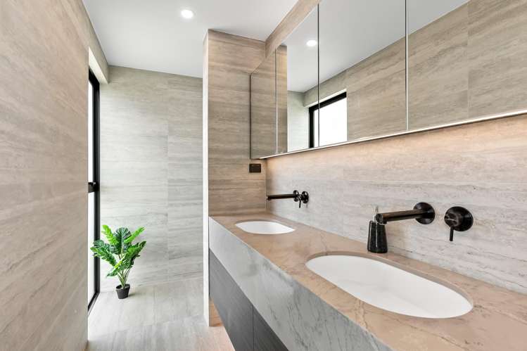 24A Southridge Road Flat Bush_14