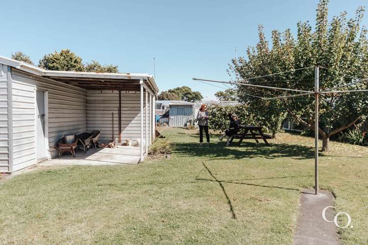 805 Ferguson Street Akina_16