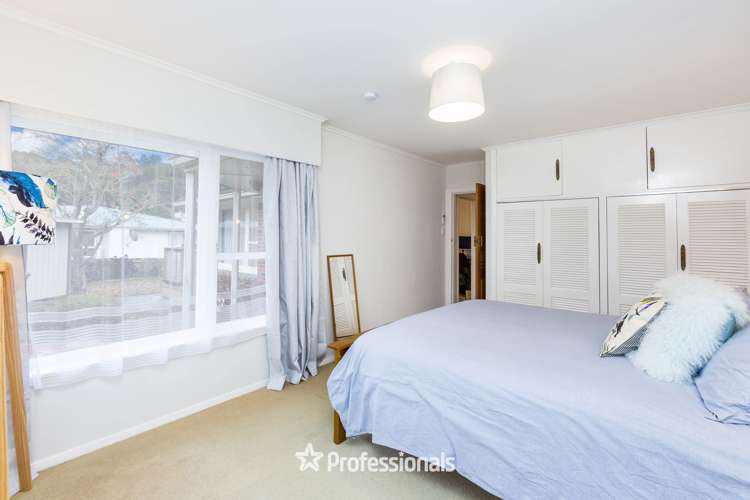 7 Kapuranga Grove Stokes Valley_13