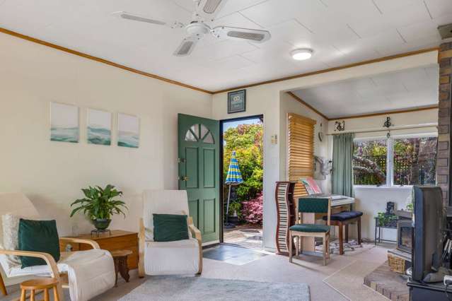 2/37 Hinemoa Avenue Lake Taupo_3