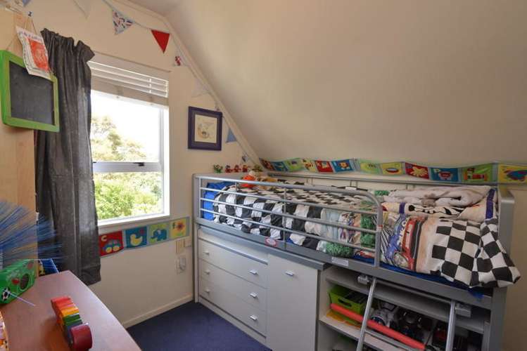 1/98a Captain Scott Road Glen Eden_5