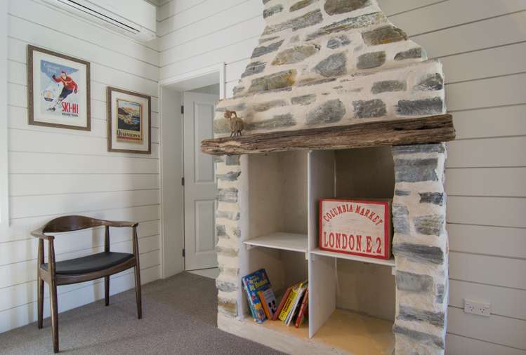 2 York Street Queenstown_15