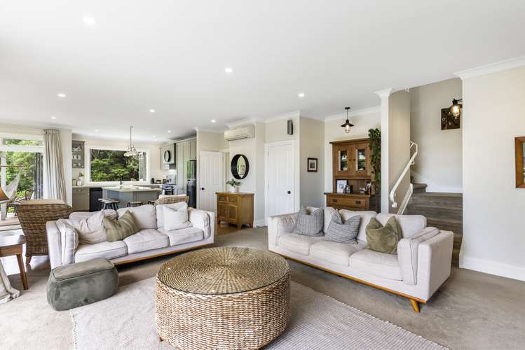 17 Coronet Lane Flat Bush_5