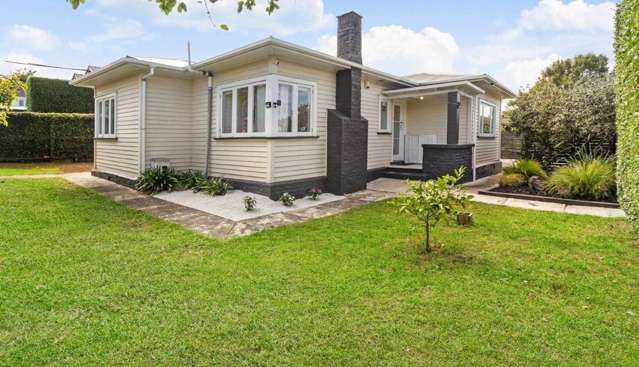 1 Admiral Beatty Avenue Mount Roskill_1