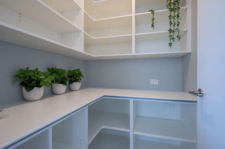 12 Cupola Crescent Richmond_5