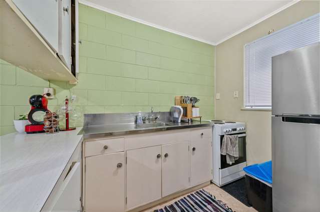 2c Larch Street Victoria_3