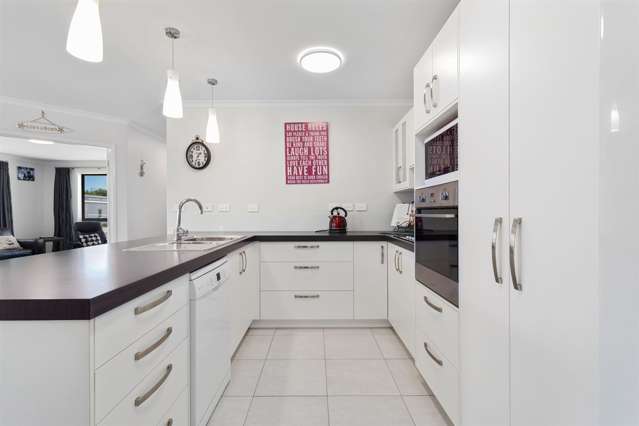 13 Dawn Parade Coastlands_1