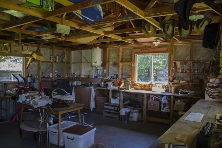 83 Noho Street Kakahi_17