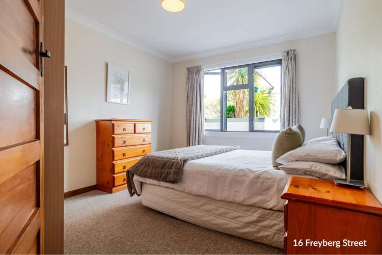 14, 16, 18 Freyberg Street Roslyn_16