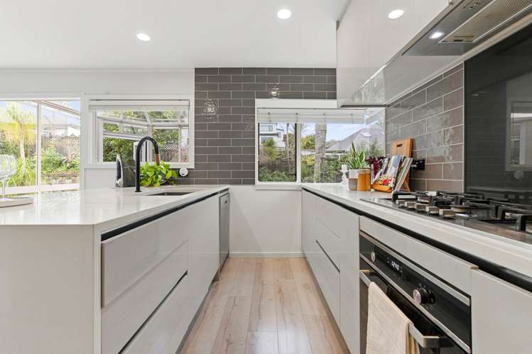 7 Manu Place Pinehill_4